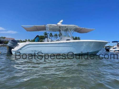 Robalo R300 Center Console specs and reviews
